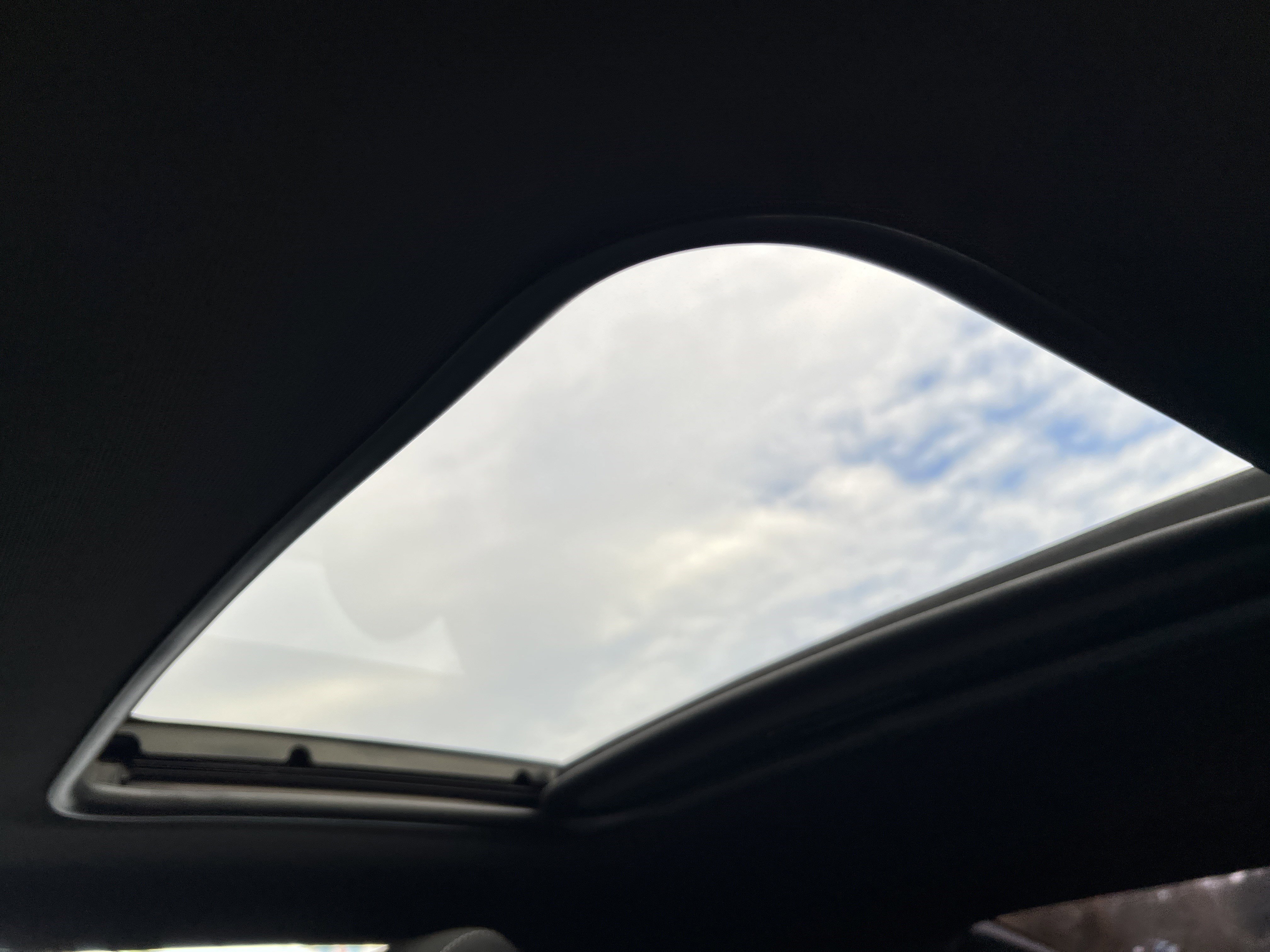 Used 2022 Chevrolet Camaro LT image 11