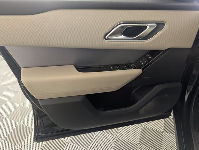 Used 2021 Land Rover Range Rover Velar R-Dynamic S AWD/4WD image 10