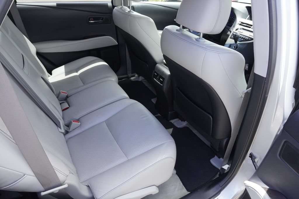 Used 2013 Lexus RX 450h AWD w/ Navigation Pkg image 26