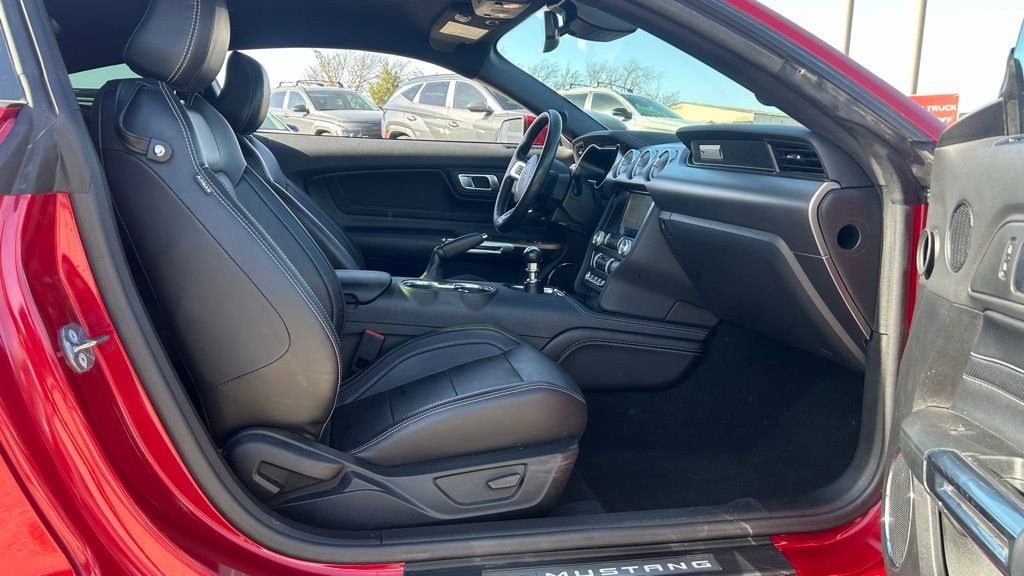 Used 2022 Ford Mustang Premium w/ Equipment Group 201A image 19