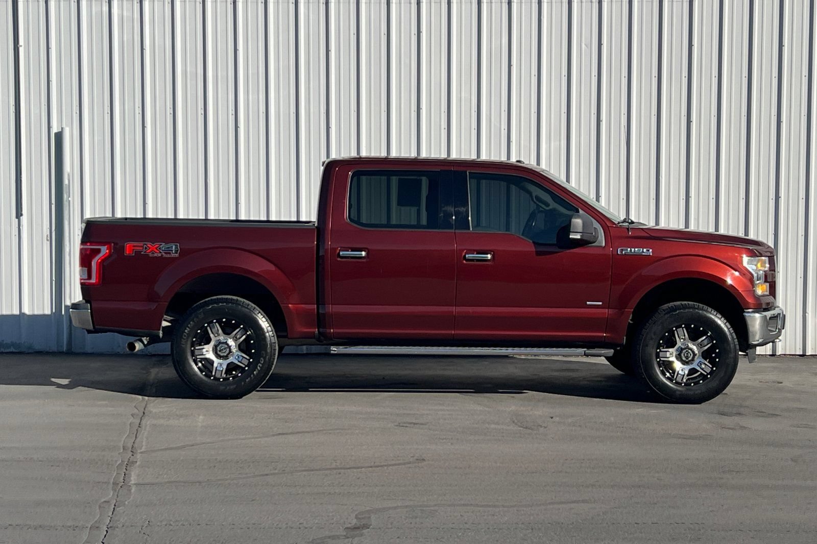 Used 2016 Ford F150 XLT w/ Equipment Group 301A Mid AWD/4WD image 3