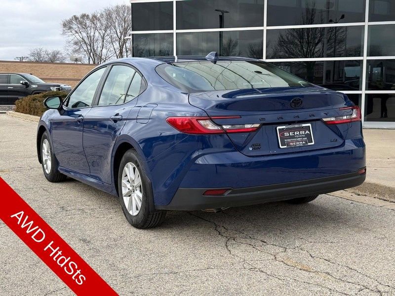 Used 2025 Toyota Camry LE w/ Convenience Package image 5