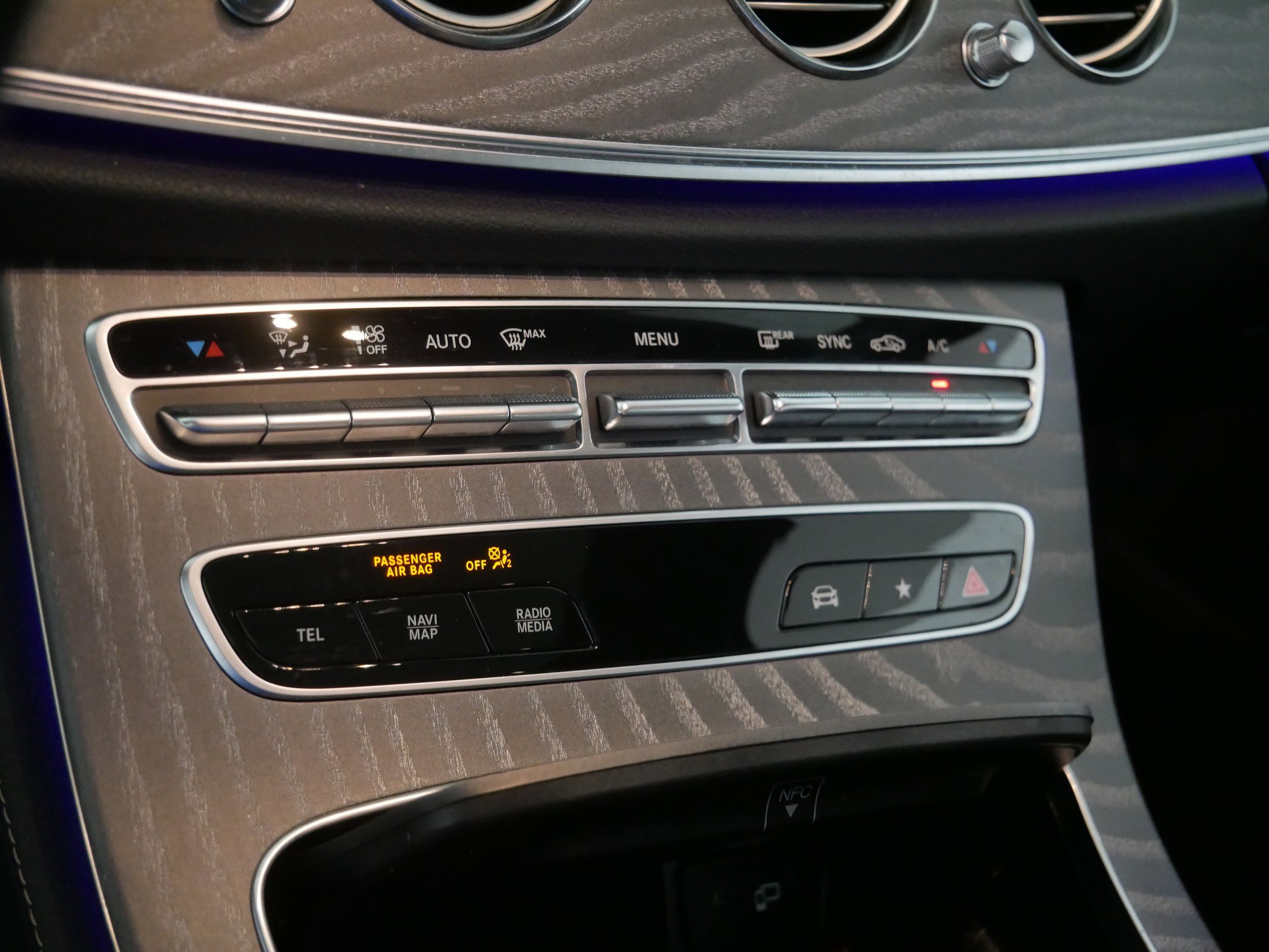 Used 2023 Mercedes-Benz E 450 4MATIC All-Terrain Wagon image 23