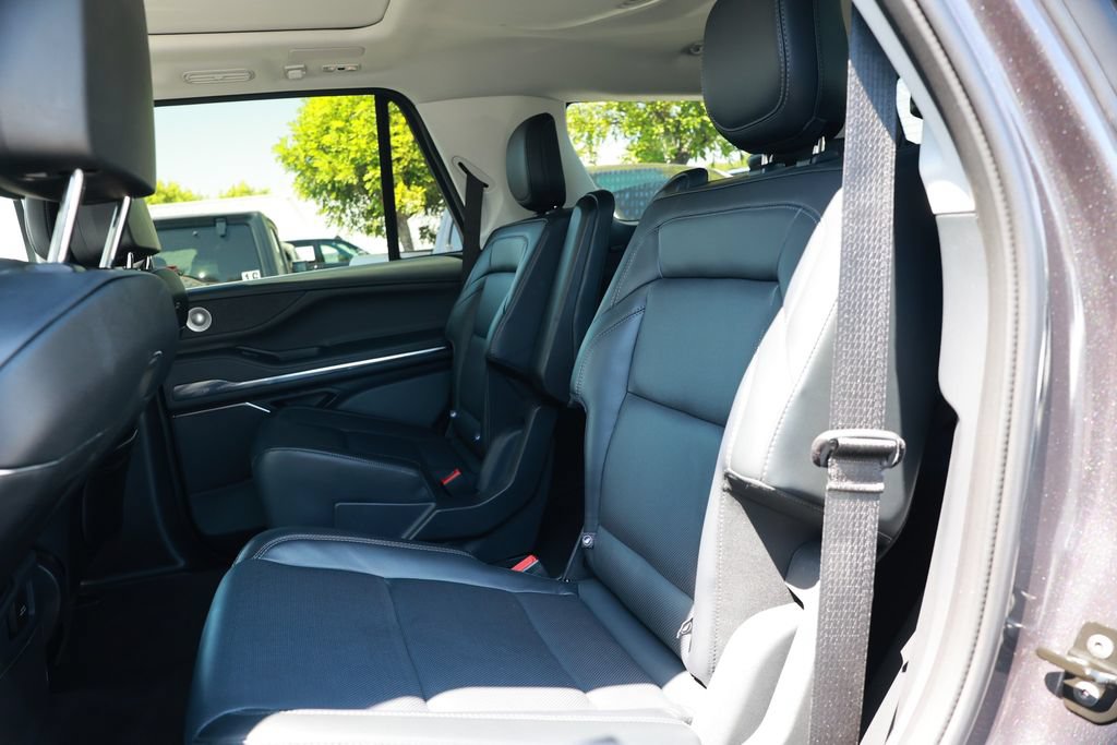 Used 2025 Lincoln Navigator Reserve AWD/4WD image 33