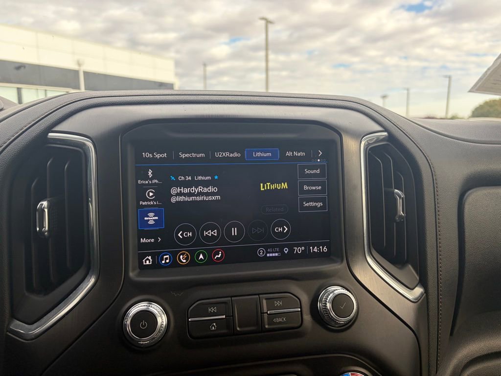 Used 2022 GMC Sierra 2500 AT4 w/ AT4 Premium Plus Package image 24