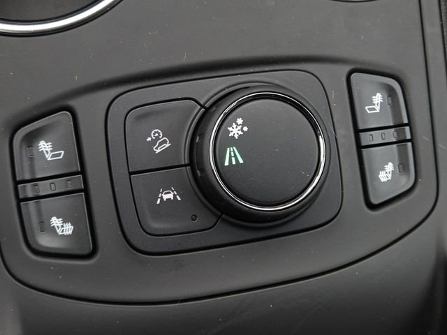 Used 2022 GMC Terrain SLE w/ Driver Convenience Package image 7