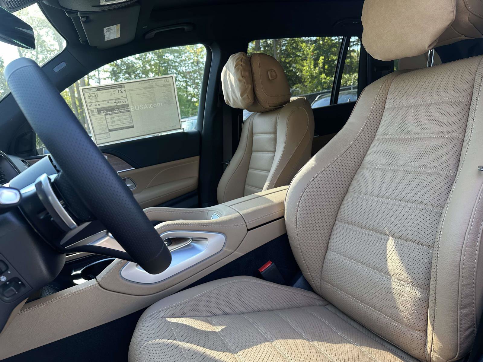 New 2026 Mercedes-Benz GLS 450 4MATIC image 10