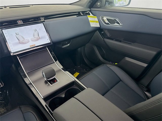 New 2026 Land Rover Range Rover Velar Dynamic SE image 26