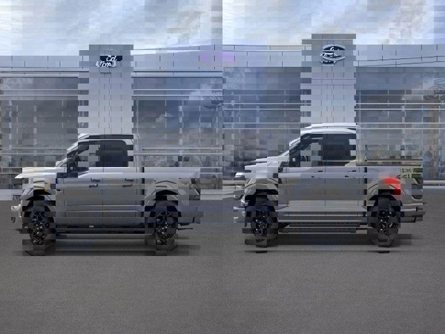 New 2025 Ford F150 XLT w/ Equipment Group 302A MID image 32