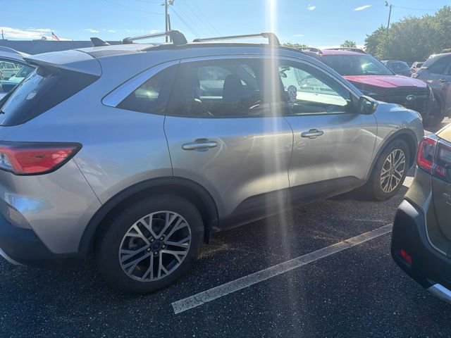 Used 2021 Ford Escape SEL w/ Technology Package FWD image 4