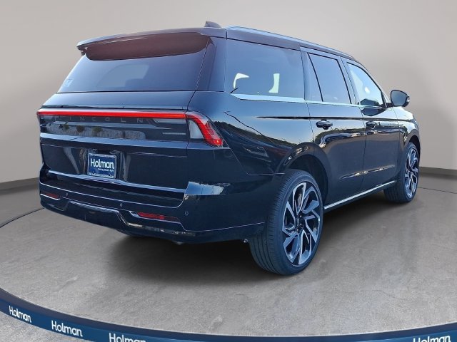 New 2027 Lincoln Navigator Reserve AWD/4WD image 5