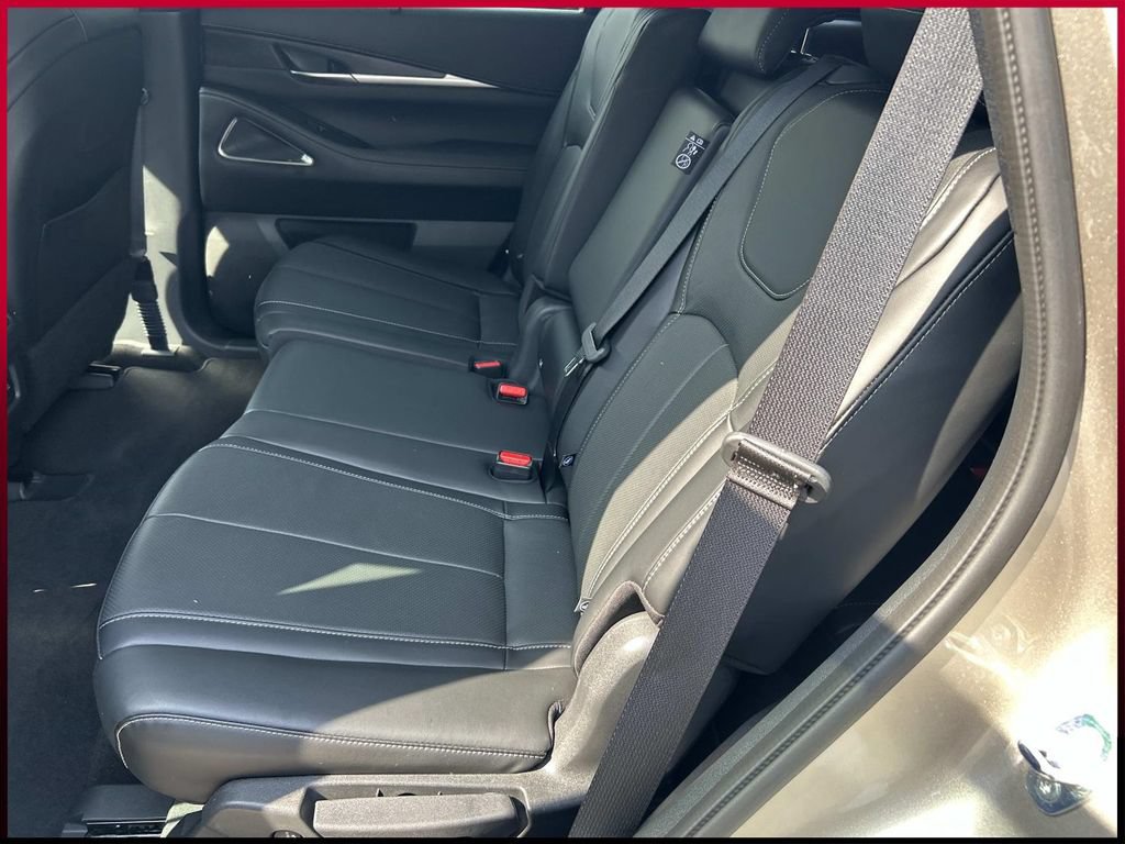 Used 2023 INFINITI QX60 Sensory FWD image 22
