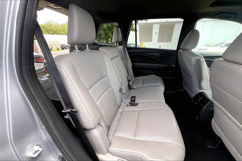 Used 2022 Honda Passport EX-L image 27
