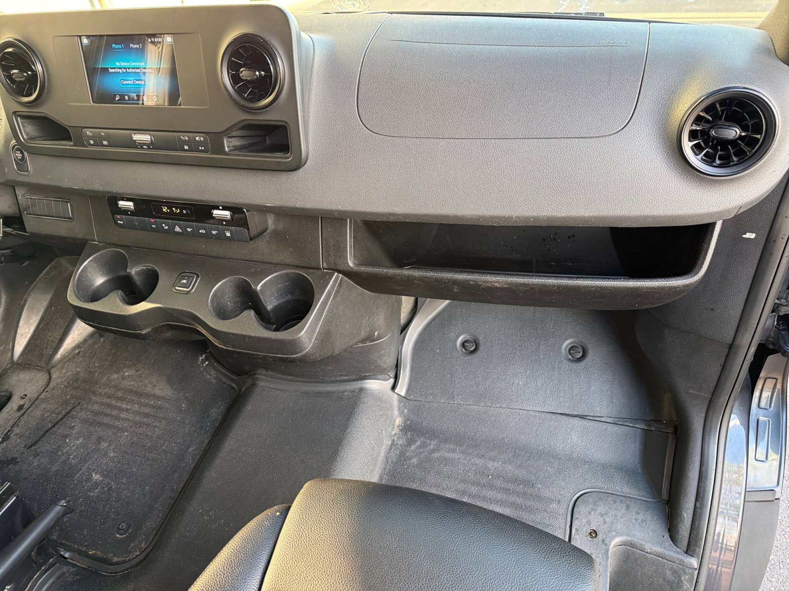 Used 2020 Mercedes-Benz Sprinter 2500 image 20