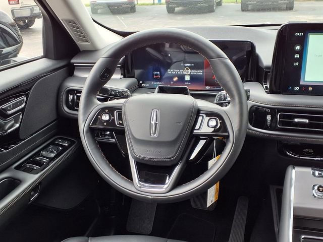 New 2026 Lincoln Aviator 2WD image 11