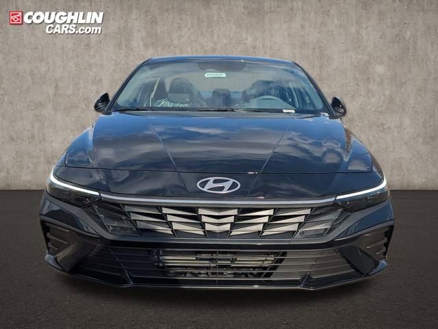 New 2026 Hyundai Elantra Blue image 2