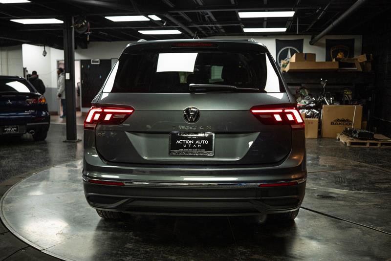 Used 2024 Volkswagen Tiguan SE FWD image 6