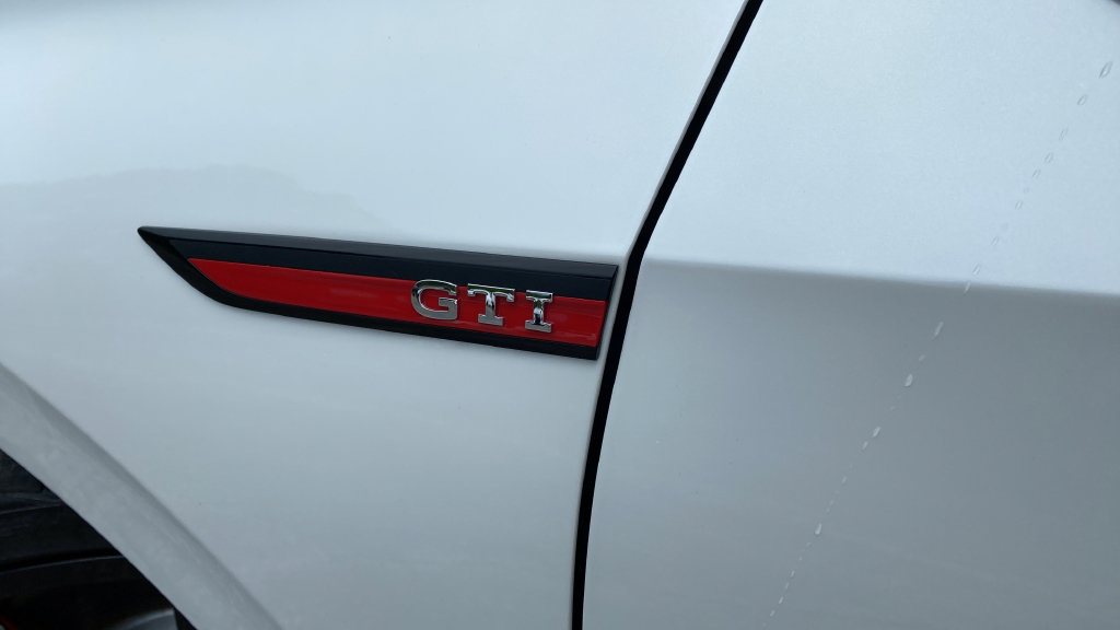 Used 2022 Volkswagen GTI Autobahn FWD image 45
