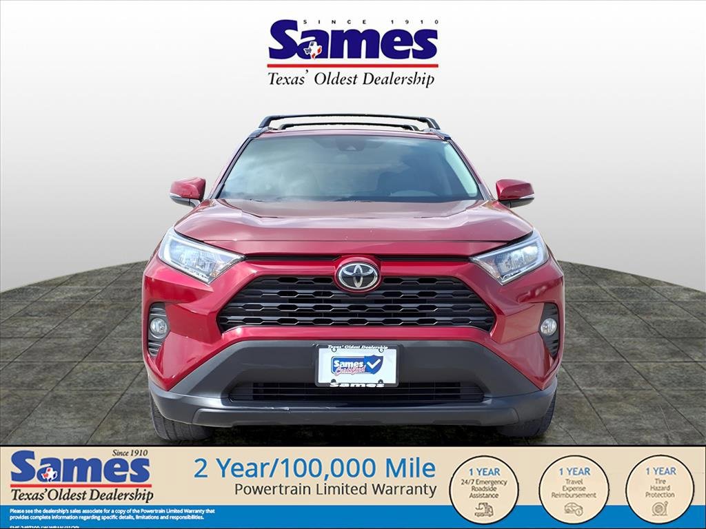 Used 2020 Toyota RAV4 XLE Premium image 3