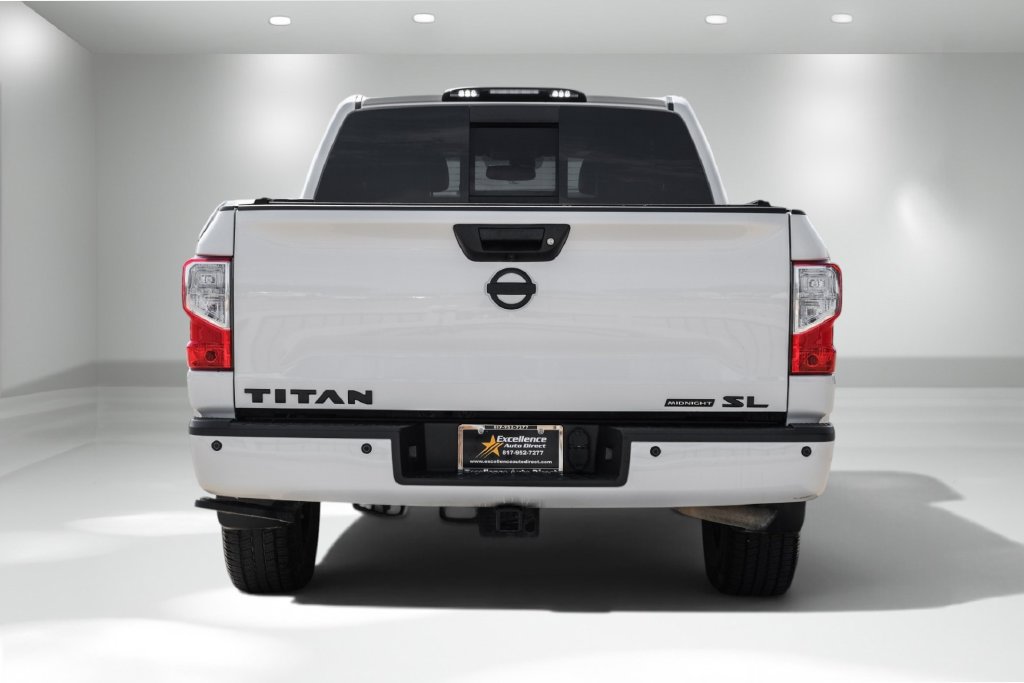 Used 2019 Nissan Titan SL w/ Midnight Edition RWD image 7