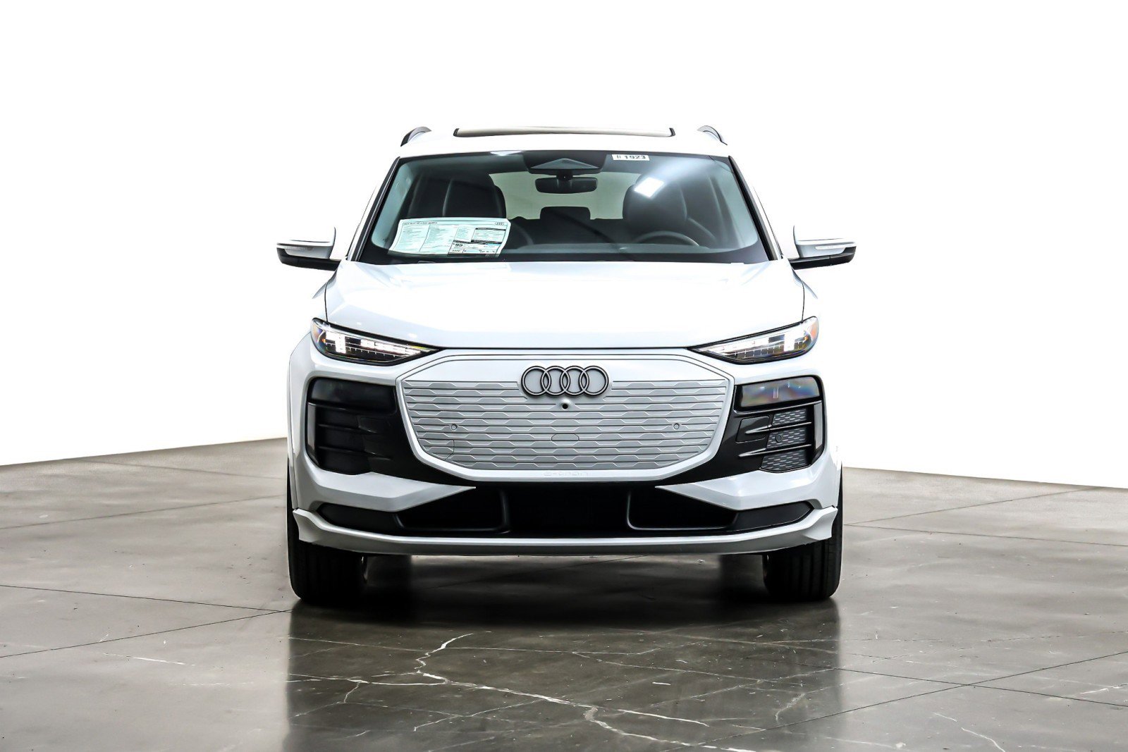 New 2025 Audi Q6 e-tron Premium Plus AWD/4WD image 2