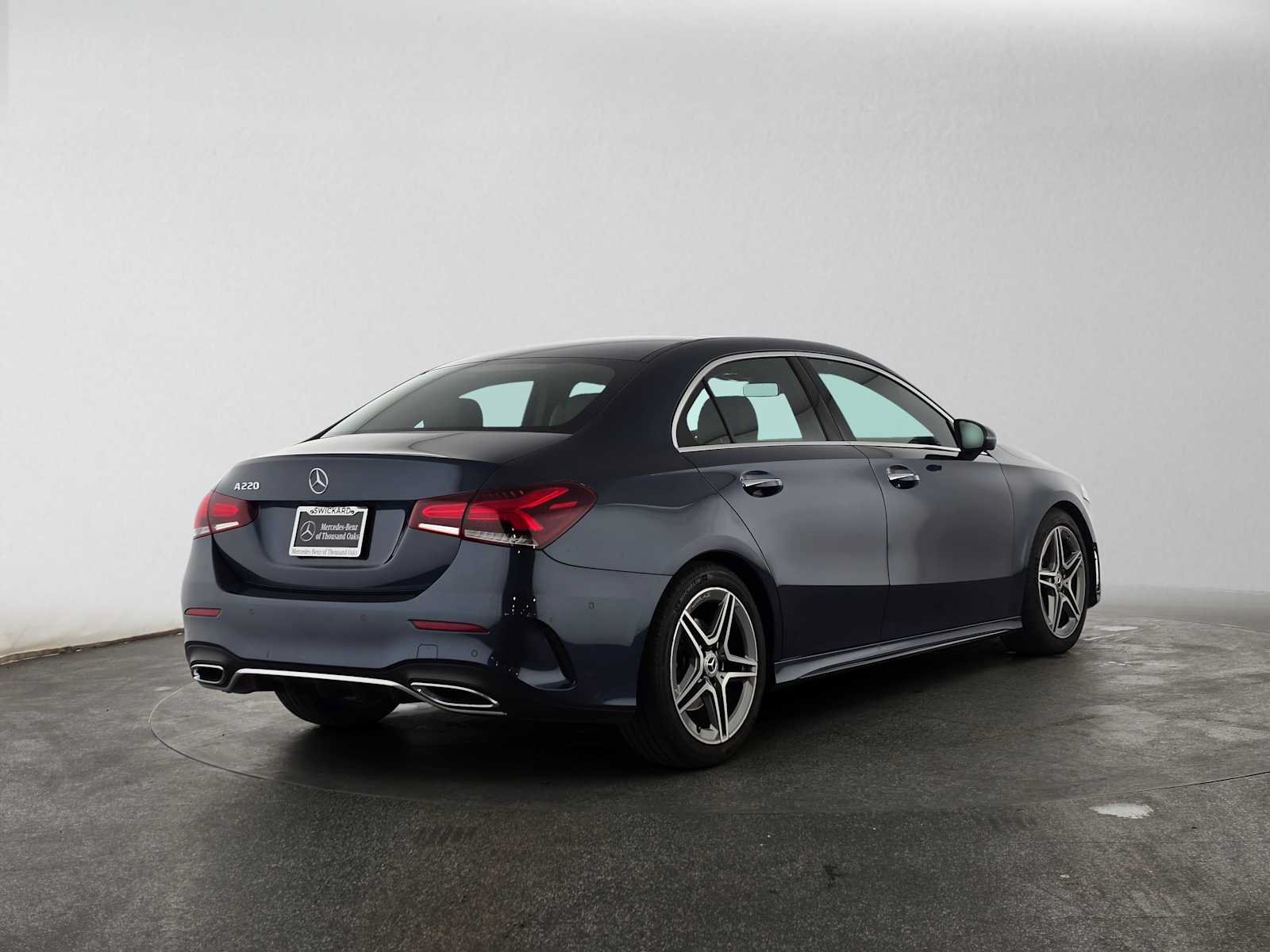 Used 2019 Mercedes-Benz A 220 image 3