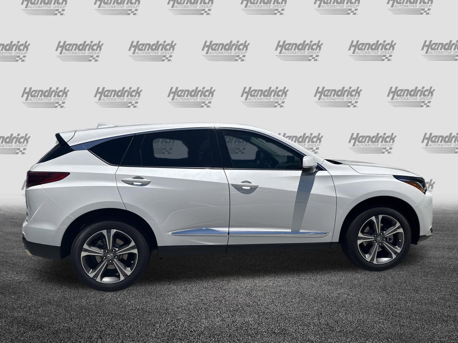 Used 2025 Acura RDX SH-AWD w/ Technology Package image 10