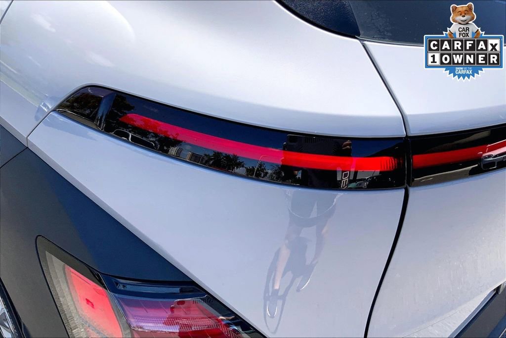 Used 2025 Hyundai Kona SE image 27