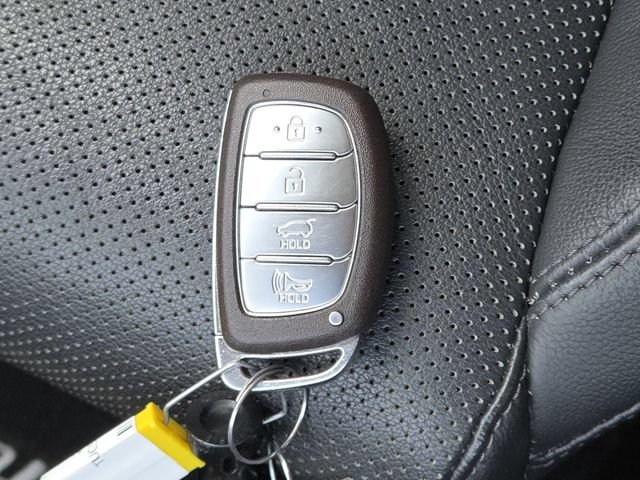Used 2020 Hyundai Tucson Limited FWD image 38