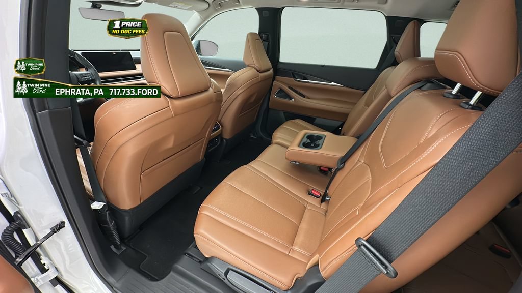 Used 2024 INFINITI QX60 Sensory AWD/4WD image 9