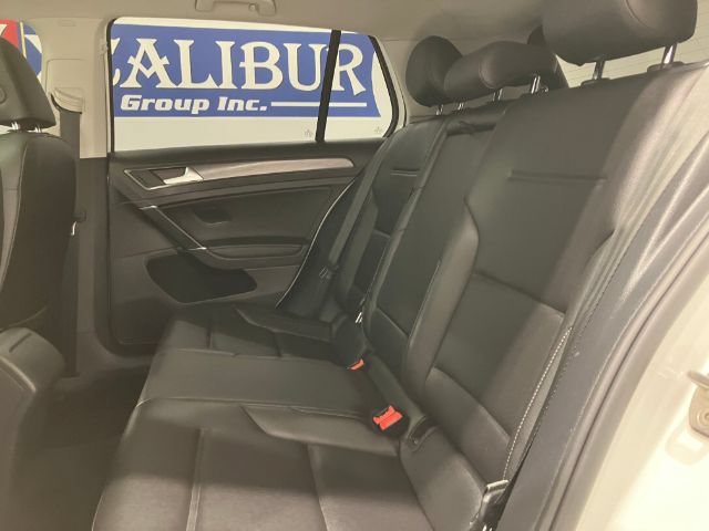 Used 2020 Volkswagen Golf 4-Door FWD image 59