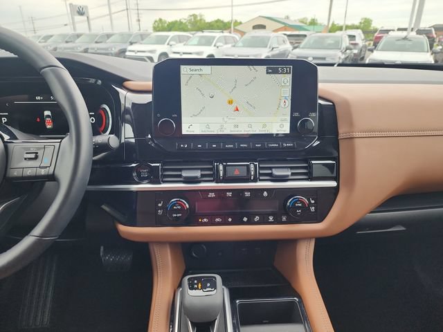 Used 2025 Nissan Pathfinder Platinum w/ Cargo Package FWD image 17