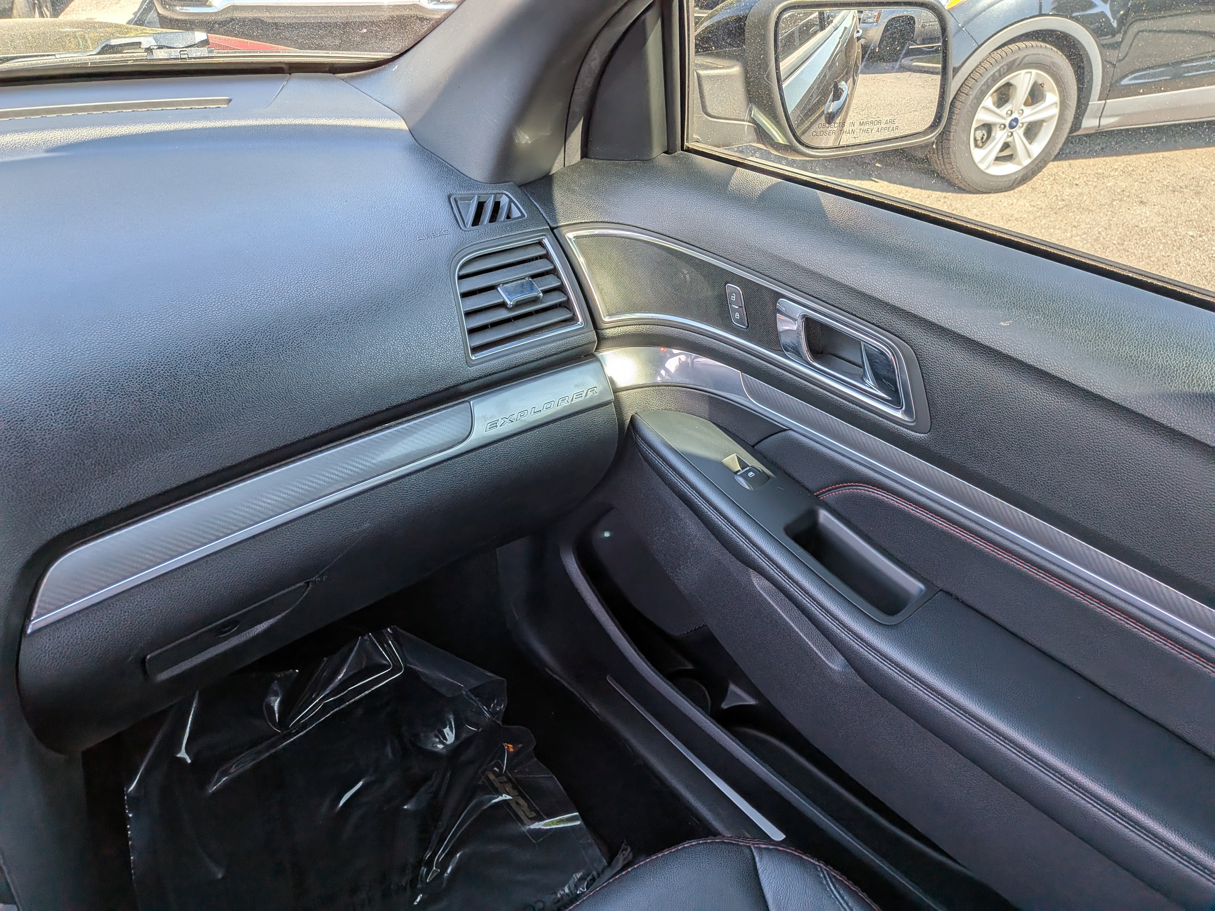 Used 2019 Ford Explorer Sport w/ Ford Safe & Smart Package image 19