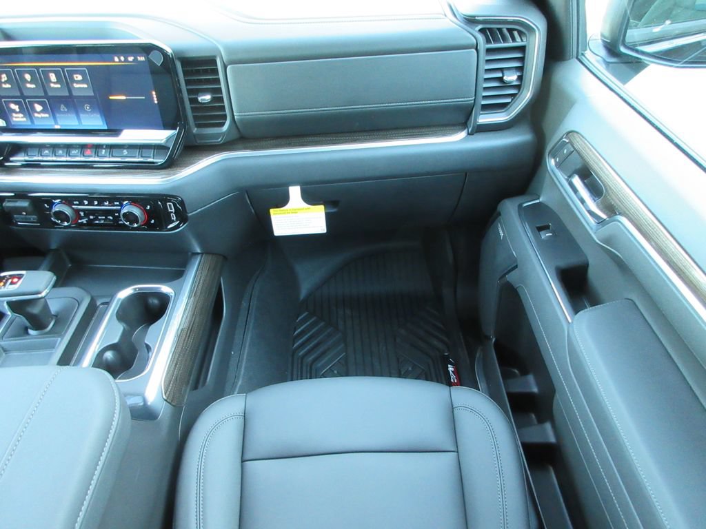 New 2026 Chevrolet Silverado 1500 LT Trail Boss w/ Convenience Package II AWD/4WD image 18