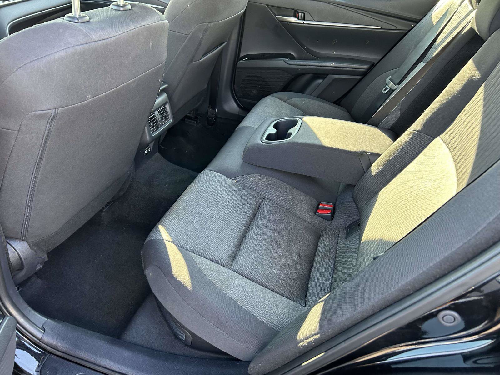 Used 2025 Toyota Camry LE FWD image 19