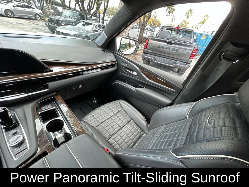 Used 2024 Cadillac Escalade ESV Sport Platinum w/ LPO, ONYX Package image 11