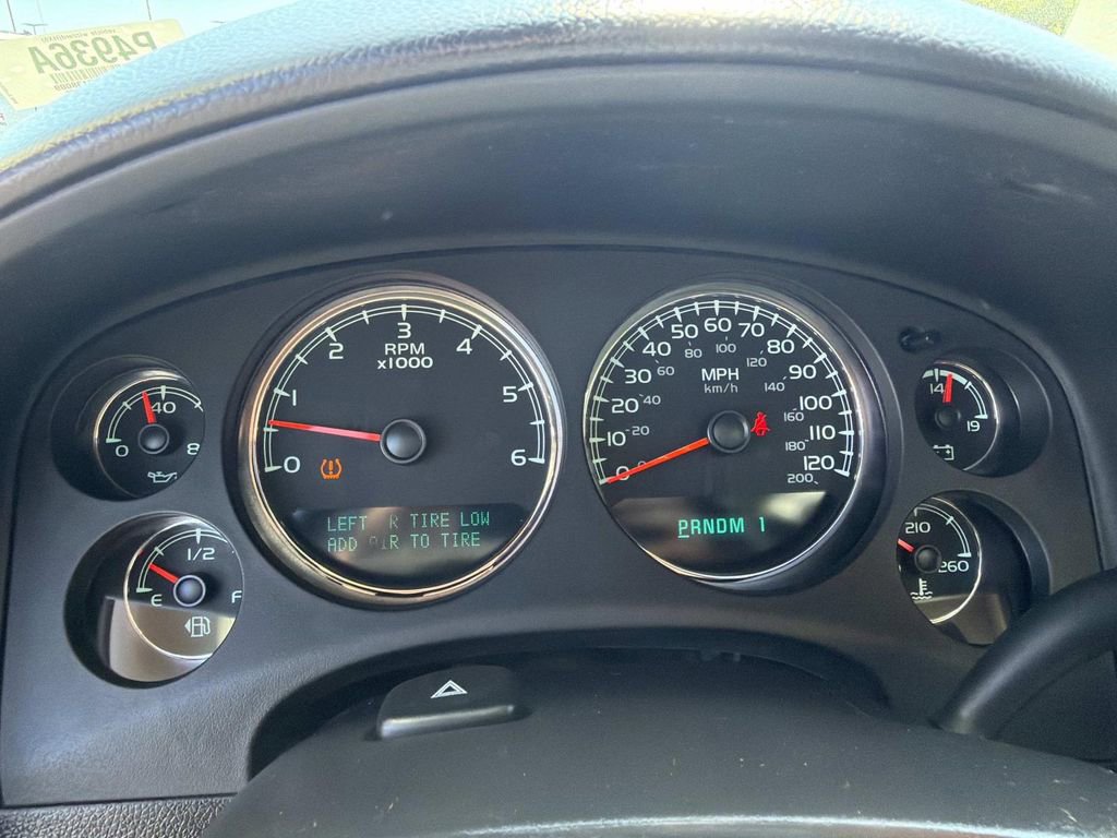 Used 2013 GMC Yukon XL 2500 SLT image 30