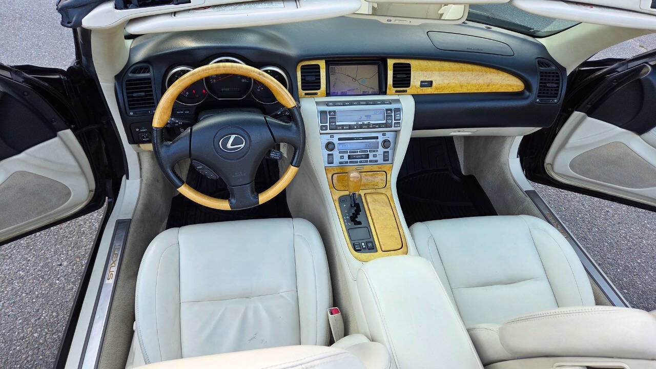 Used 2003 Lexus SC 430 Convertible RWD image 29
