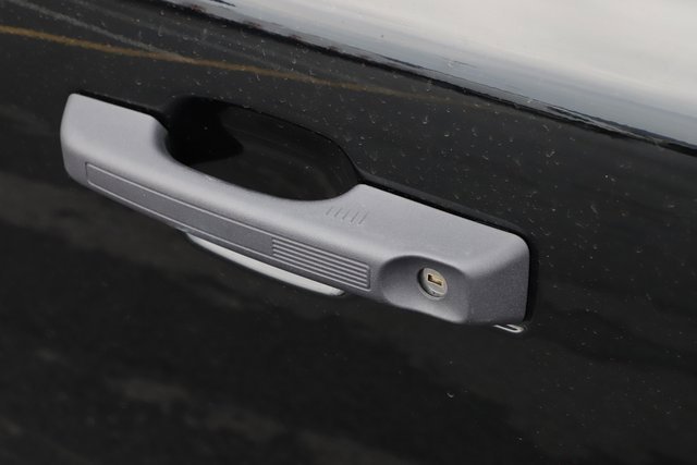 Used 2025 Ford Bronco Sport Badlands image 9