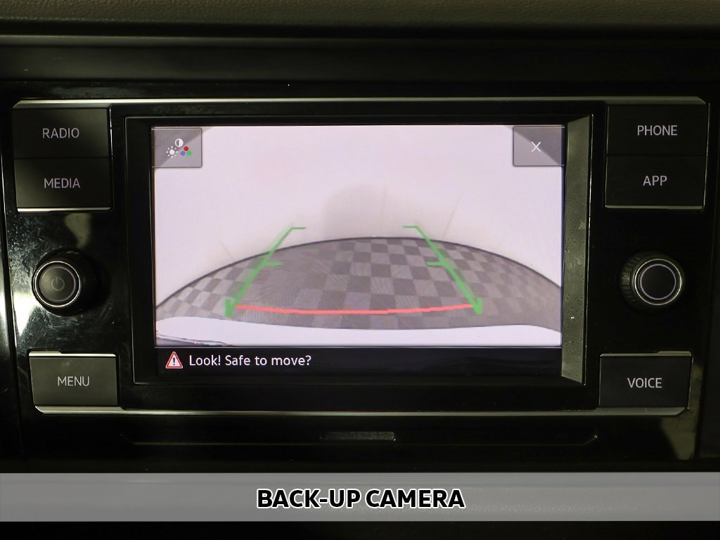 Used 2024 Volkswagen Jetta S image 5