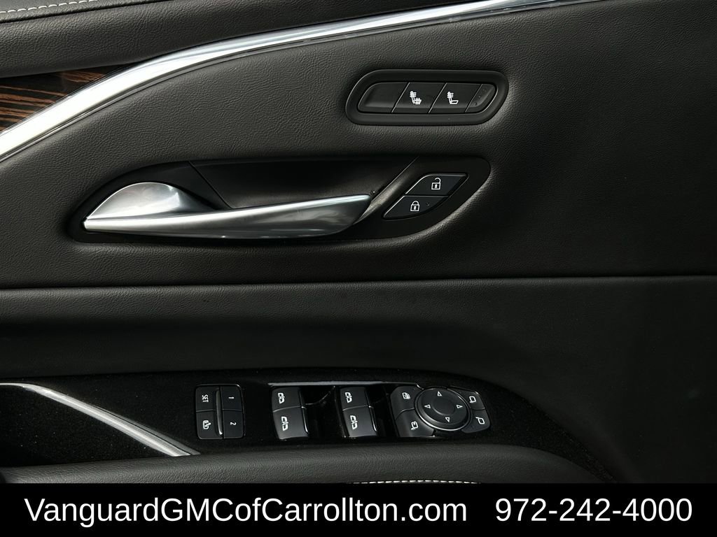 Used 2024 Cadillac Escalade ESV Luxury image 23