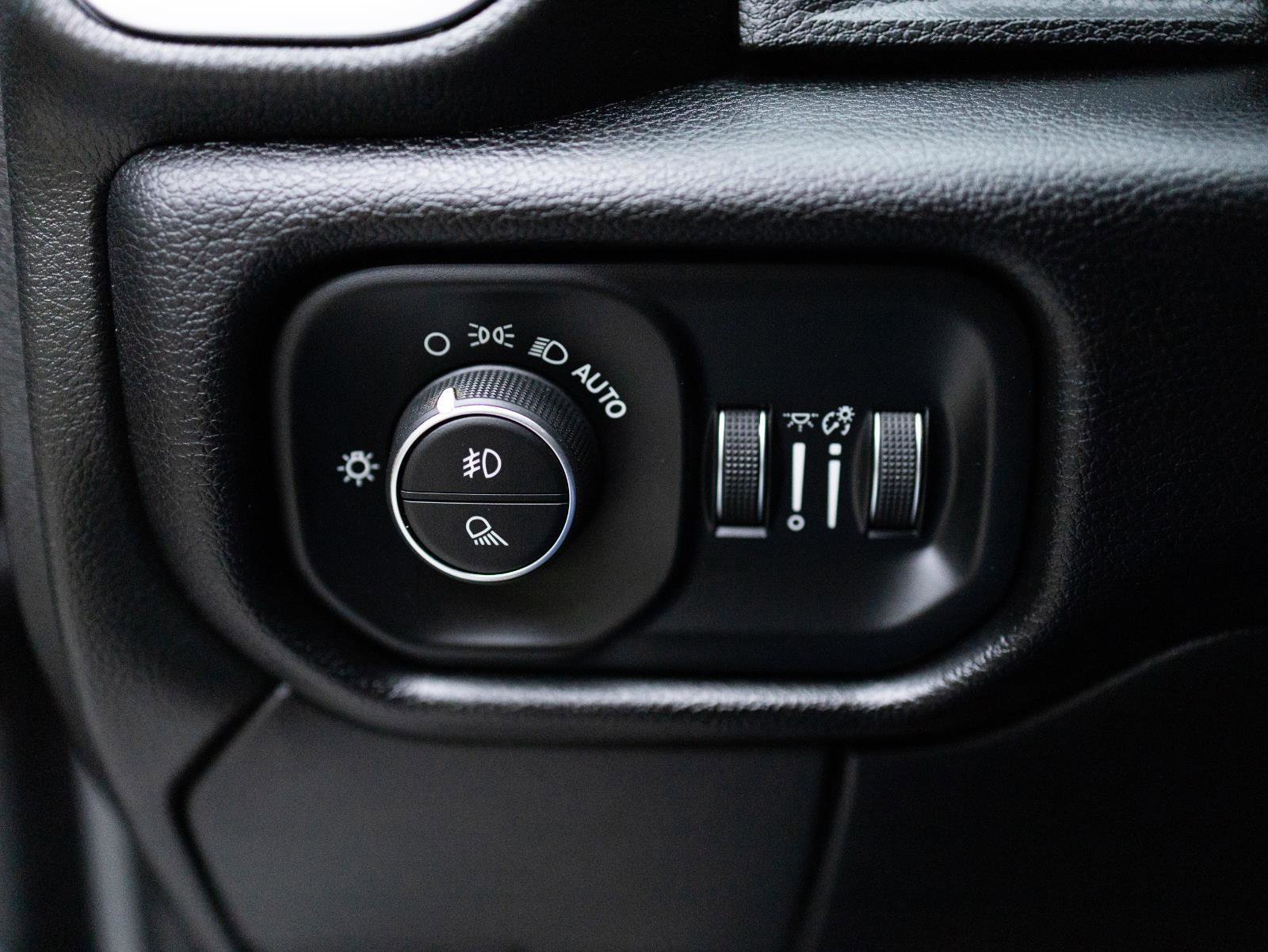 Used 2024 RAM 2500 Laramie image 34