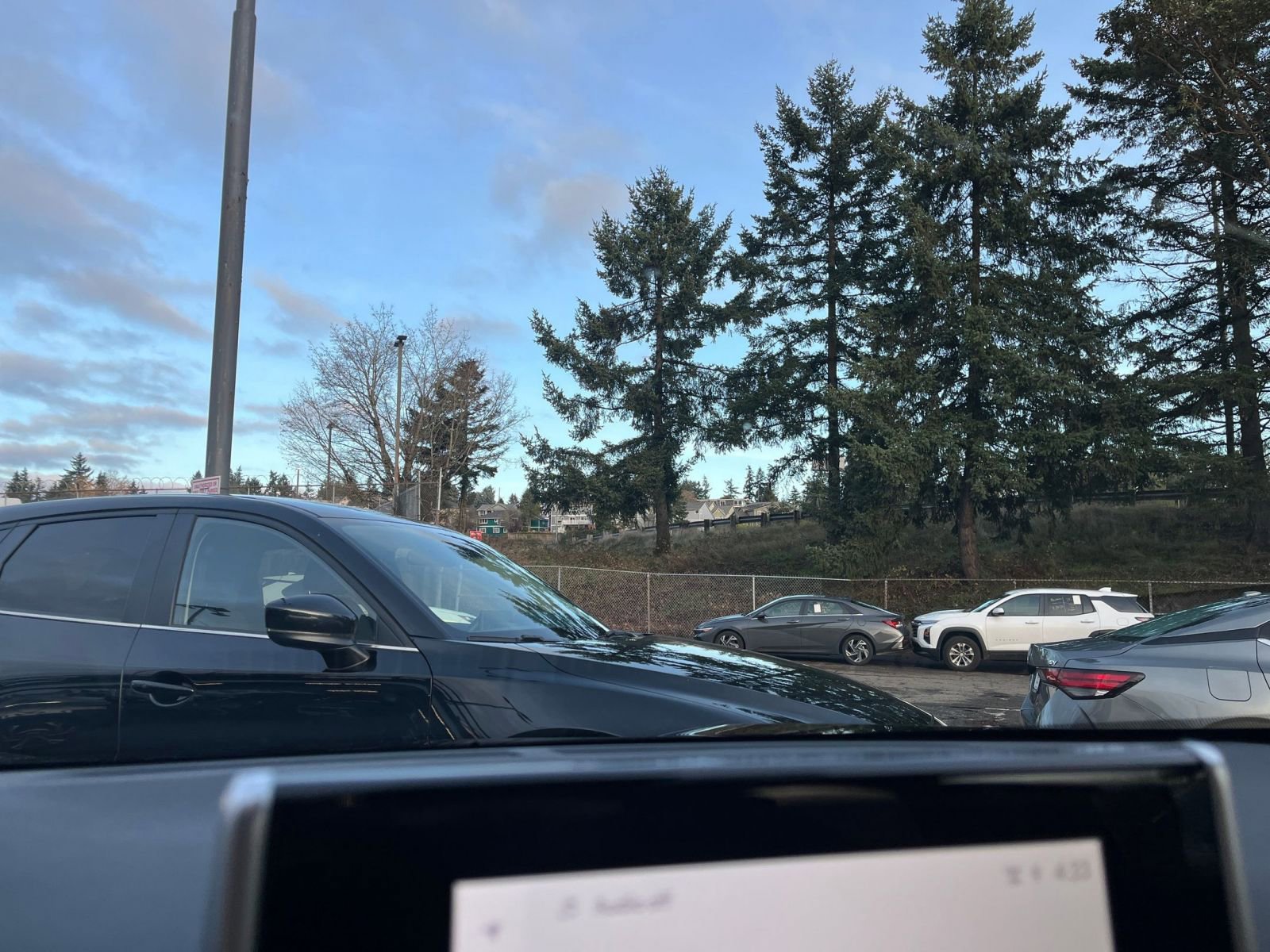 Used 2025 Toyota RAV4 LE image 18