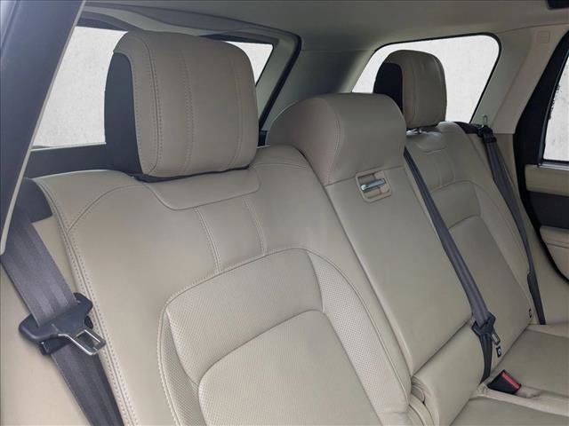 Used 2019 Land Rover Range Rover Long Wheelbase Supercharged AWD/4WD image 18