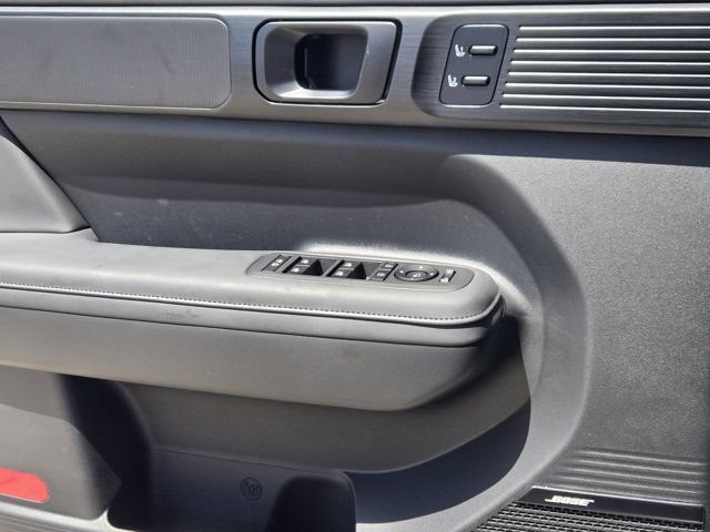 New 2026 Hyundai Santa Fe Calligraphy AWD/4WD image 17