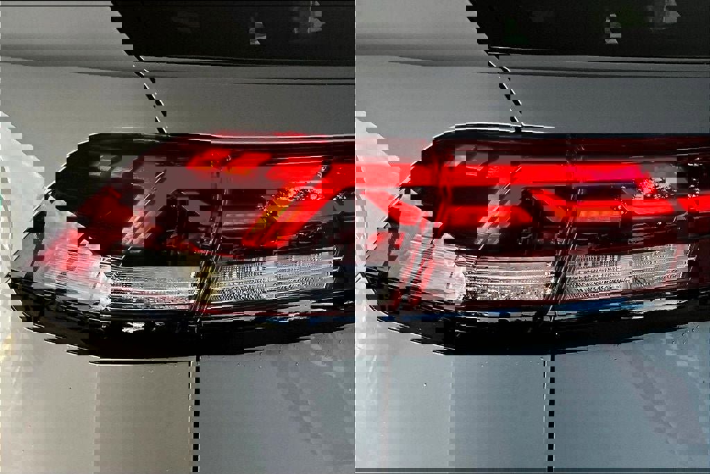 New 2026 Volkswagen Atlas Cross Sport SEL R-Line image 30