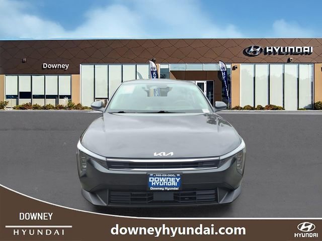 Used 2025 Kia K4 LXS video 2