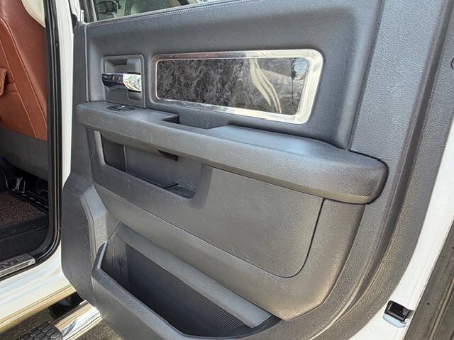 Used 2011 RAM 2500 Longhorn w/ HD Snow Plow Prep Group AWD/4WD image 43
