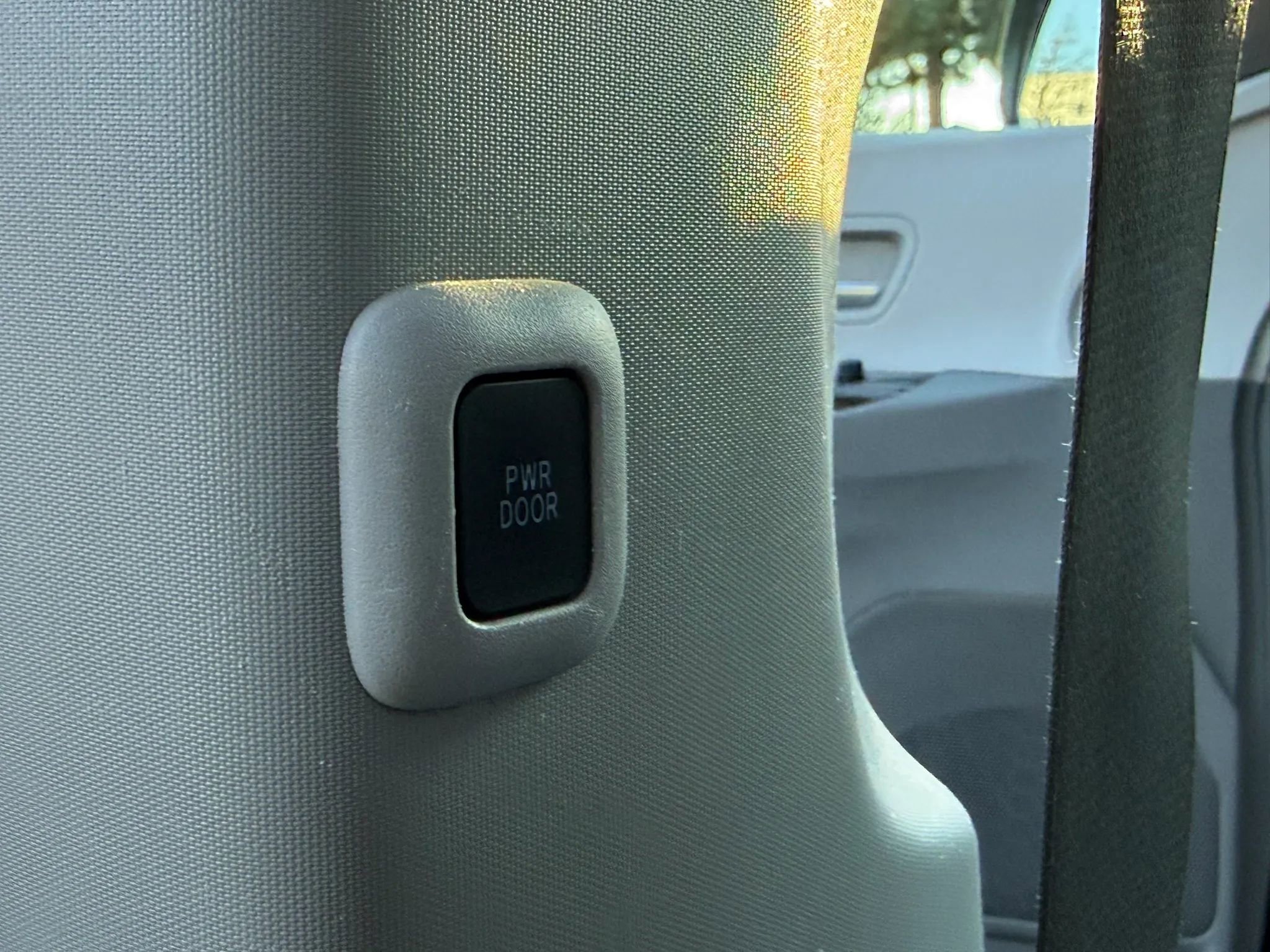 Used 2017 Toyota Sienna XLE Premium w/ Protection Package image 54