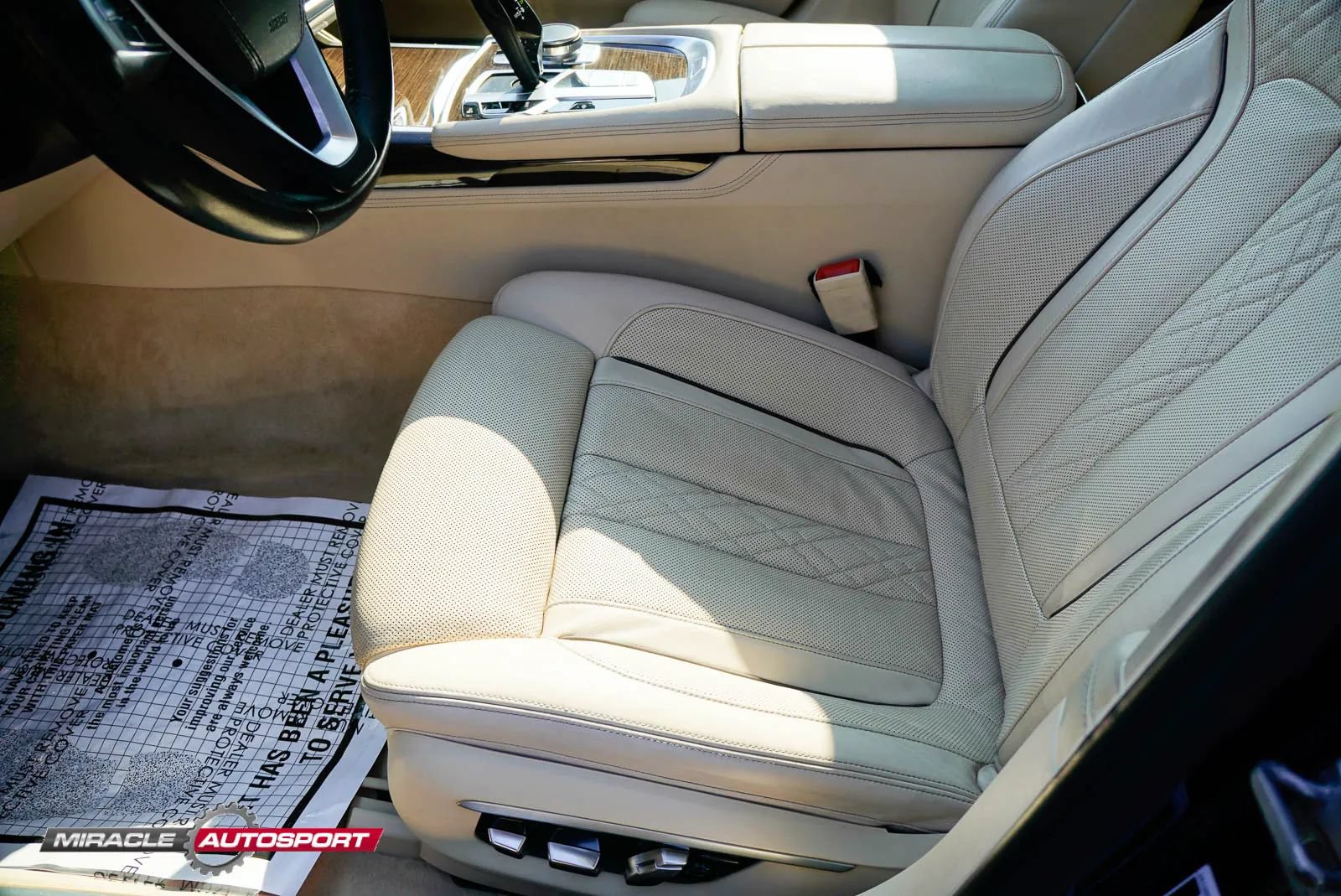 Used 2016 BMW 750i xDrive AWD/4WD image 17